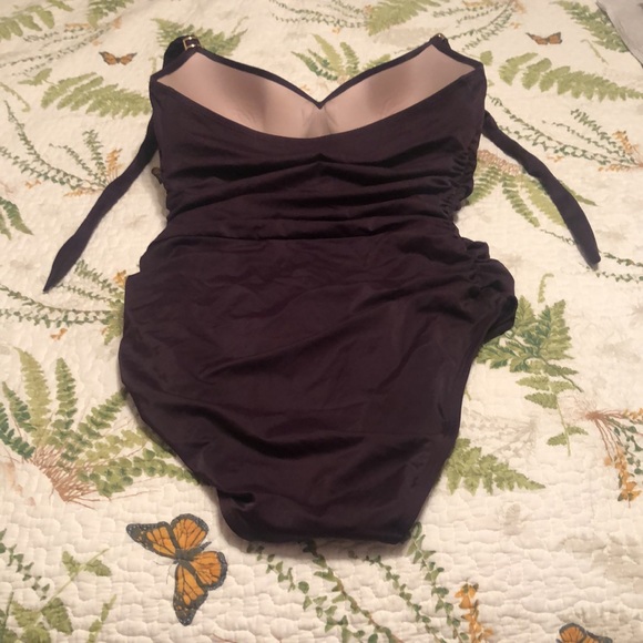 VS The Unforgettable one piece Vintage - Picture 9 of 16